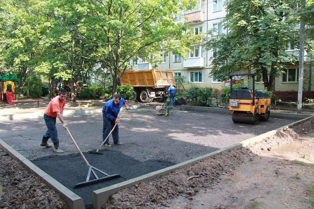 Асфальтування  доріг Львів. Укладання асфальта Львів. Асфальтирование