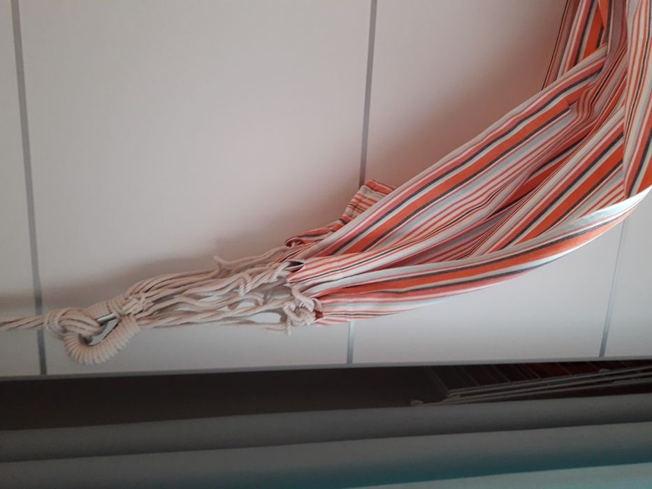 Cama de tecido para pendurar