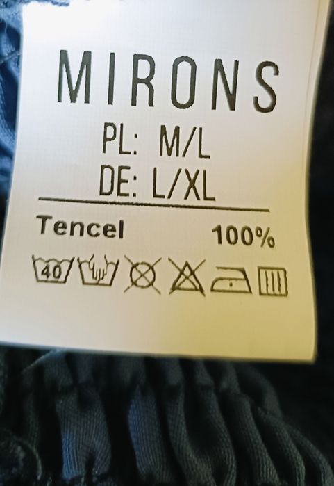 Elegancka sukienka granatowa Mirons