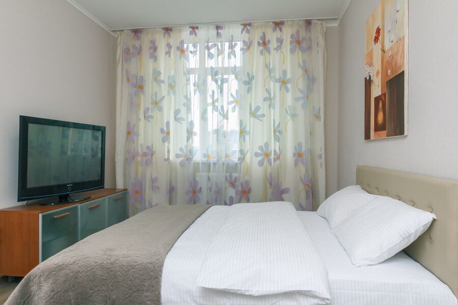 Скидки!!! Посуточно,Новая , Видовая квартира люкс Позняки, Пчелки