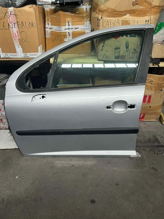 Porta Frente Esquerda Peugeot 207 - 2001 / 2010