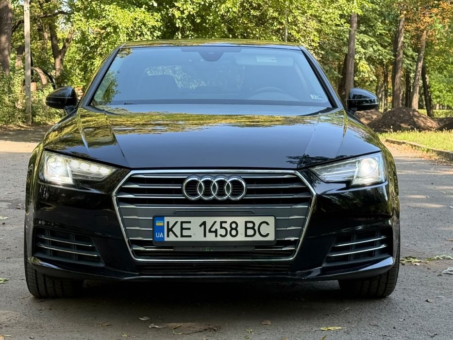 Audi A4 B9 2.0 TFSI Quattro • 252 л.с. • S-tronic • 2017