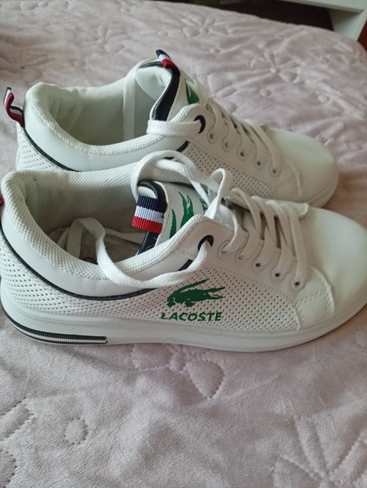 Białe sneakersy damskie r. 37