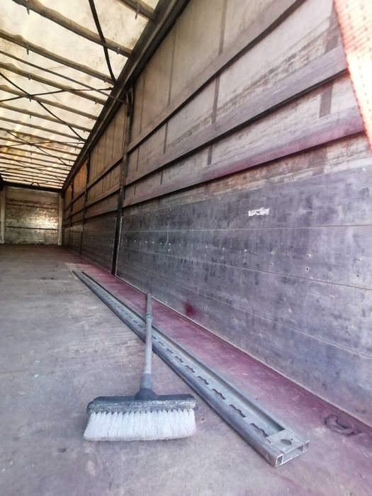 Продам полуприцеп борт штора кегель