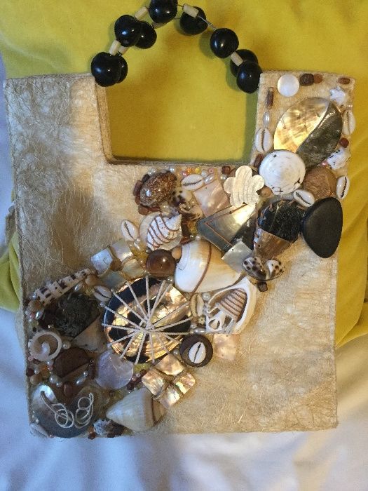 Carteira/saco com aplicação alusivas à praia/mar/verão