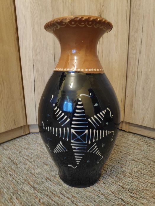 Duży wazon ceramiczny