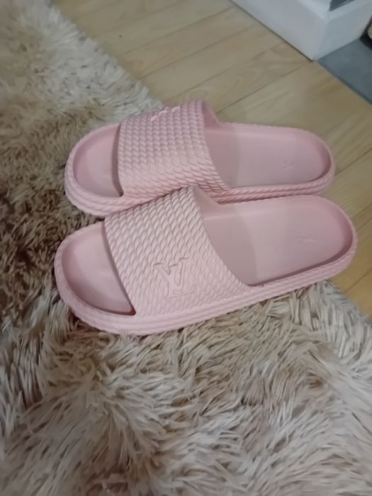 Klapki damskie nowe Louis Vuitton
