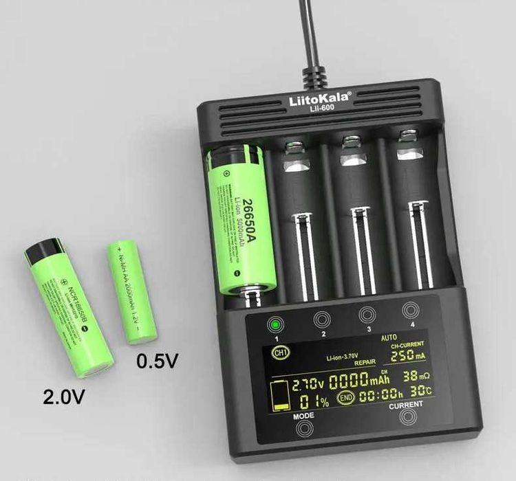 LiitoKala Lii-600 ładowarka i tester aku. AA, AAA, 18650, 21700 itp.