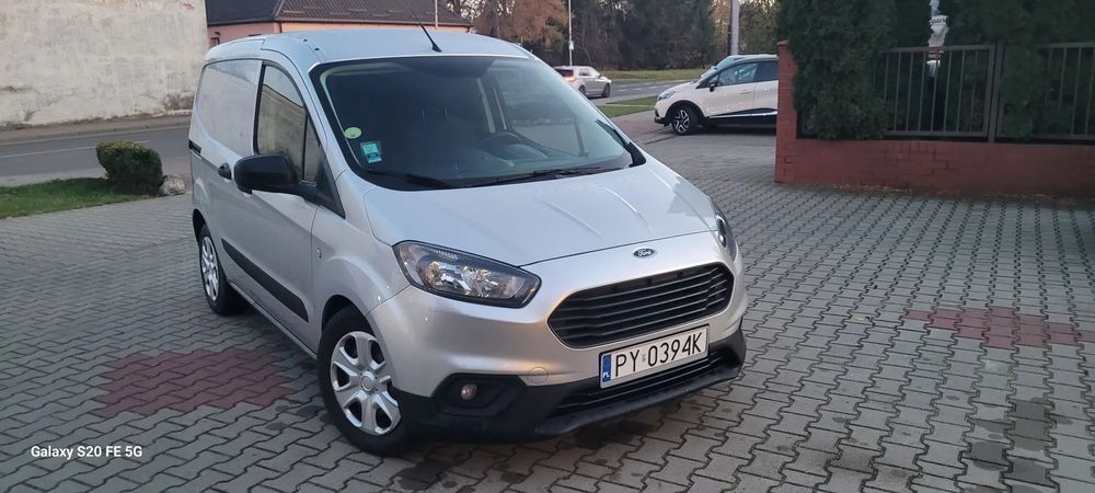 Ford TRANSIT COURIER  Super zadbany