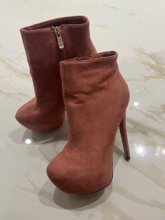 Botas salto alto compensadas