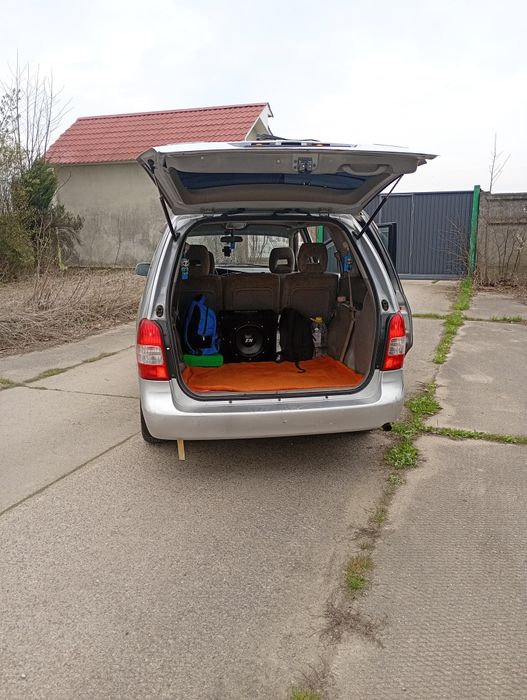 Продам мазда мпв 2.0 бензин