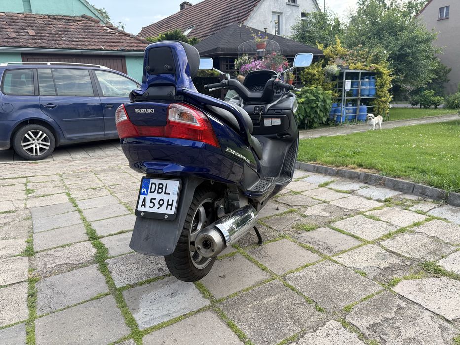 Suzuki Burgman 400cm3