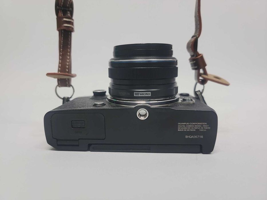 Câmara Olympus PEN-F + lente 17mm F1.8