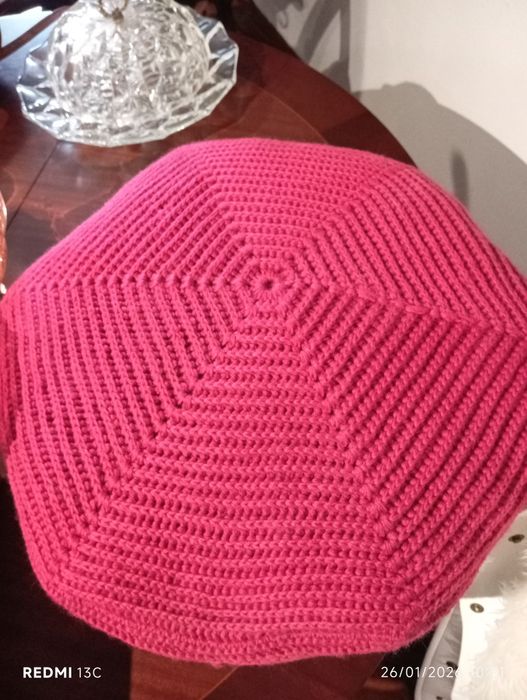 Almofada crochet antiga 50 cm diâmetro