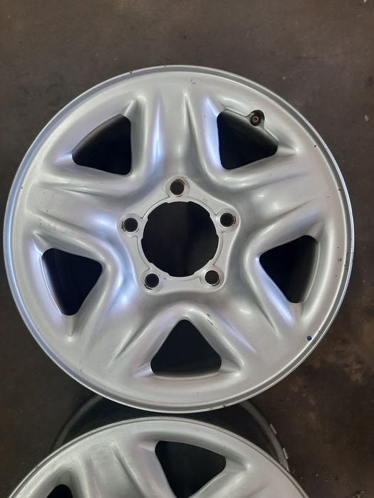 (089) Felga 17" 5x150 8j - Toyota Land Cruiser