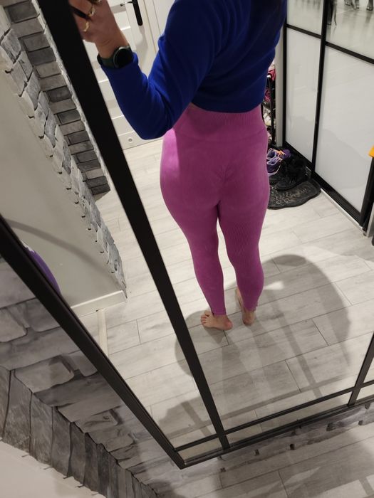 Legginsy prążkowane marszczone rozm s