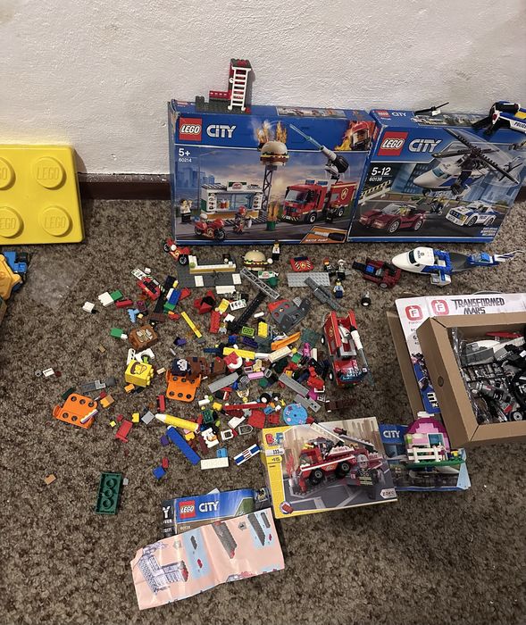 Lote de legos diversos