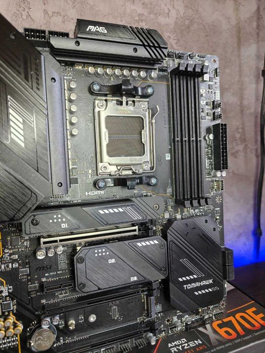 Материнська плата Msi Mag X670E Tomahawk Wifi (AM5) 7000-9000 AMD