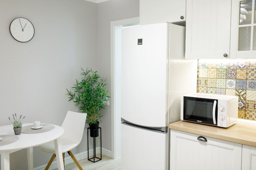 Апарт-Готель "LAVINA". пр. Лушпы, 5 навпроти ТРЦ Лавіна, з Джакузі