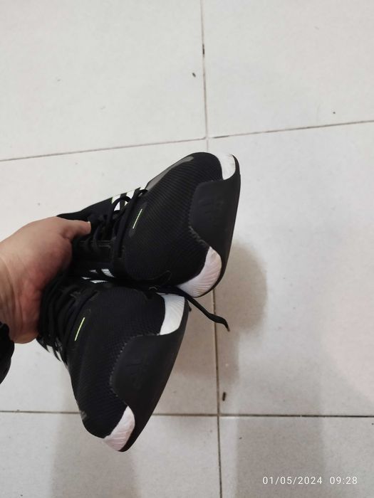 Ténis Adidas Run Falcon