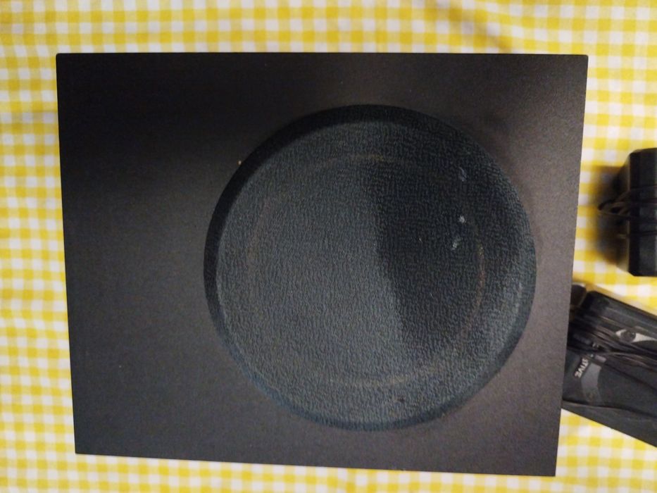 Creative P5800 stan nieznany