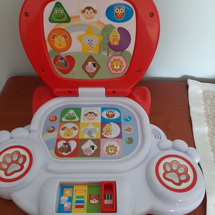 O meu primeiro computador bebé auchan