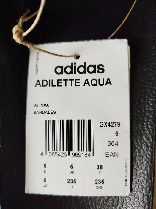 Шлепки женские Адидас, на размер 36,5-37