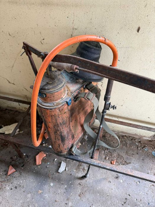 Vendo Máquina SULFATAR vinha manual em COBRE