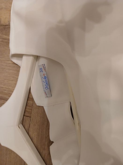 Elegancka bluzka biała z lampasem srebrno-czarnym święta  roz.38!