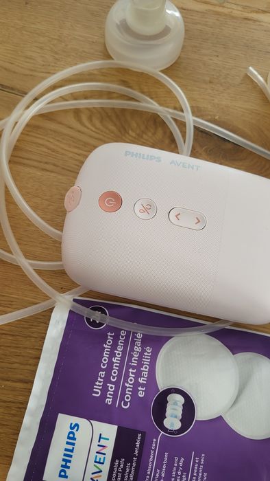 Laktator podwójny Philips Avent SCF397 na gwarancji
