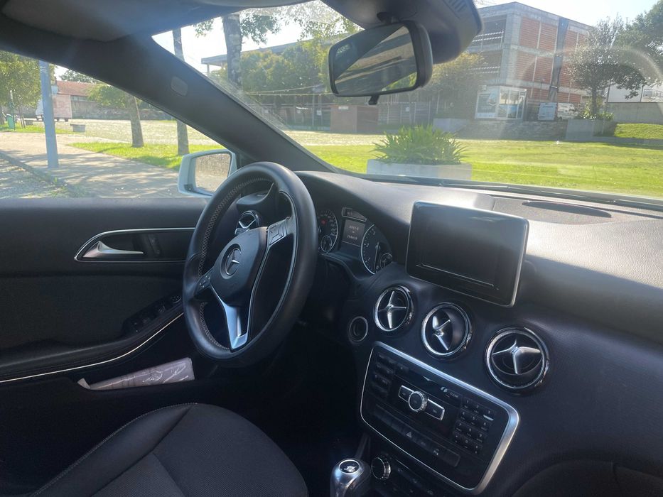 Mercedes A180, 2013