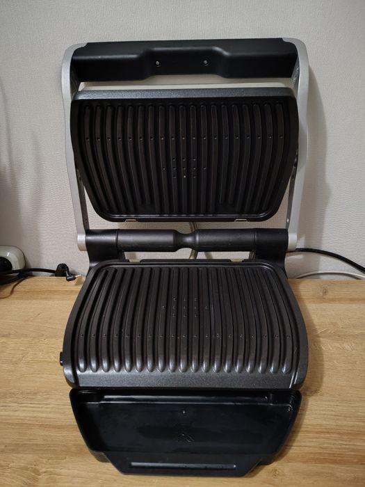 Гриль Tefal OPTIGRILL+ Initial