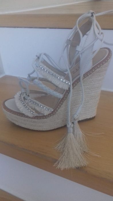 Sapatos Senhora Schutz - Como novos