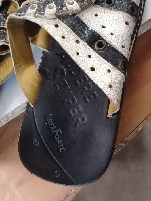 Chinelos homem t 42(couro)