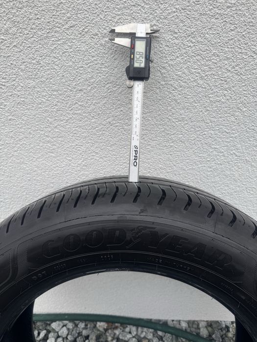 Sprzedam opony Goodyear EfficientGrip CARGO 2 215/60R17C