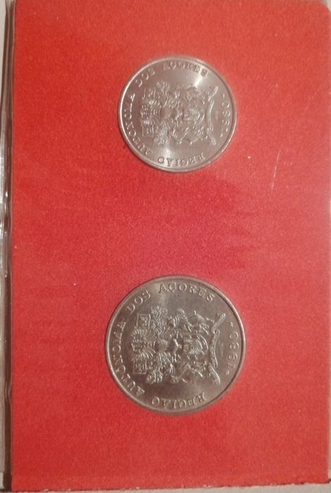 Moeda  Carteira Açores 25$ + 100$