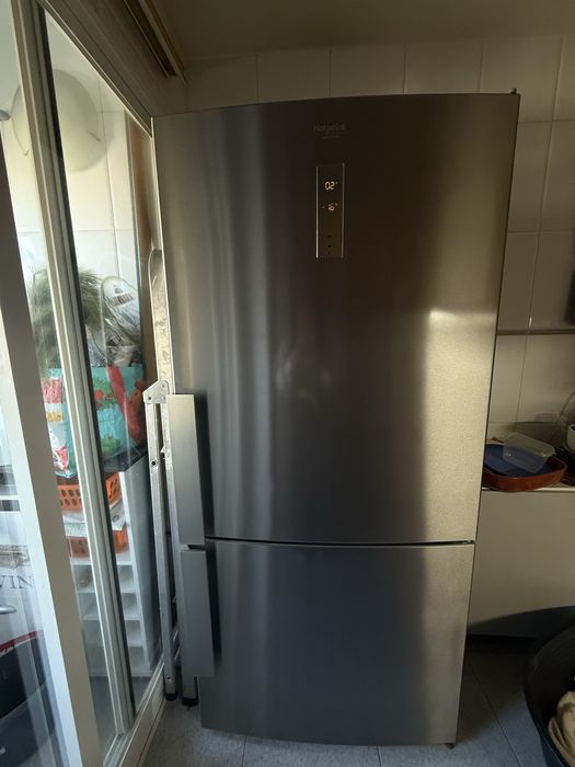 Frigorifico praticamente novo
