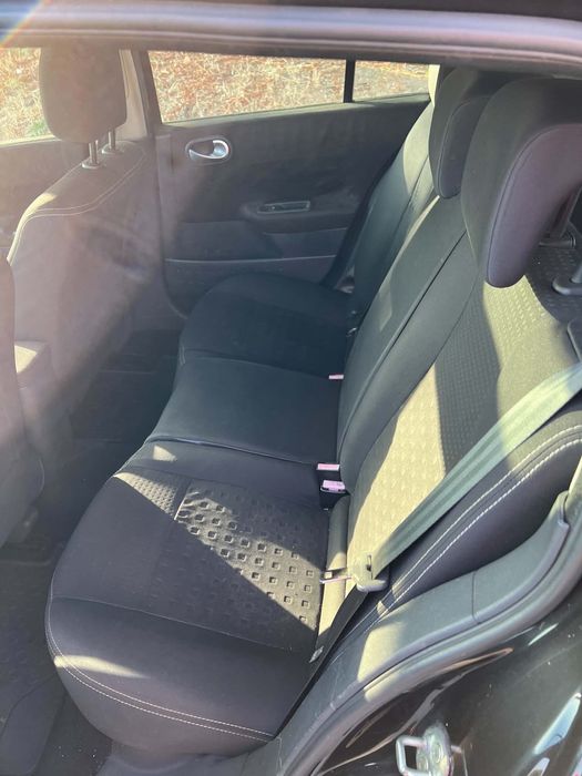 renault megane ( impecavel )