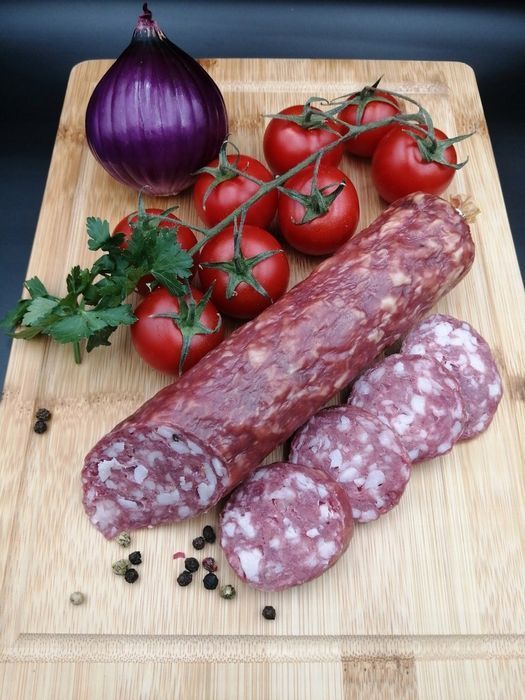 Kiełbasa Wędzona Bajoru 230G - Tradycyjny Smak