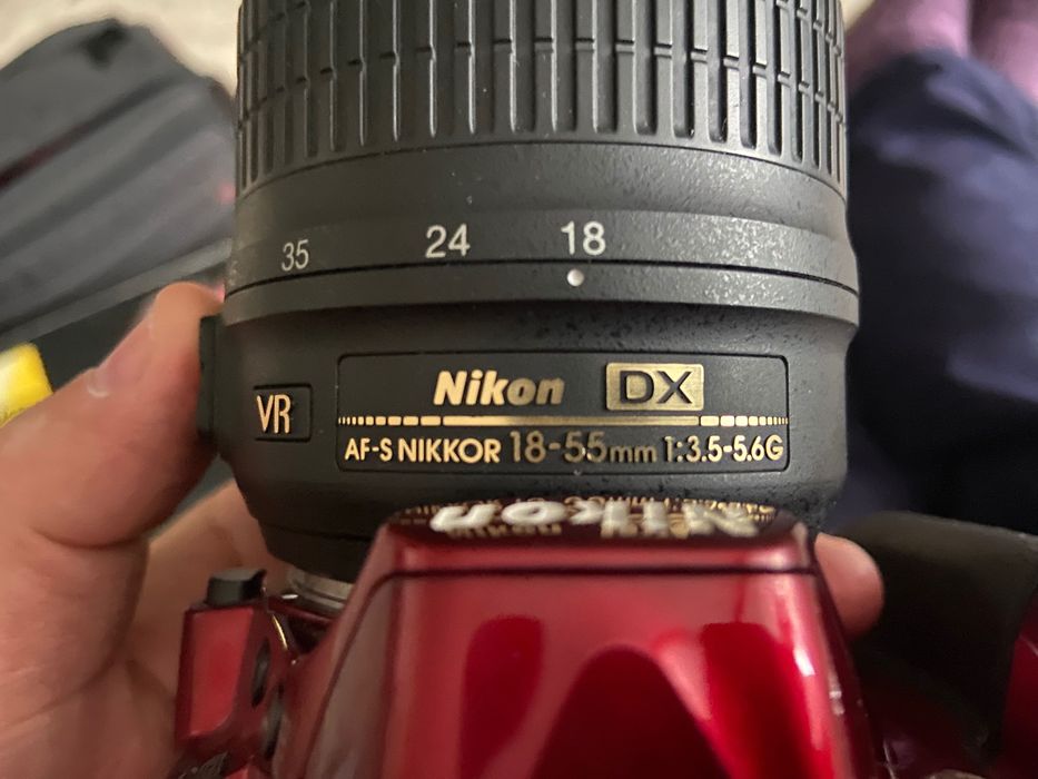Продам фотоапарат Nikon D3100