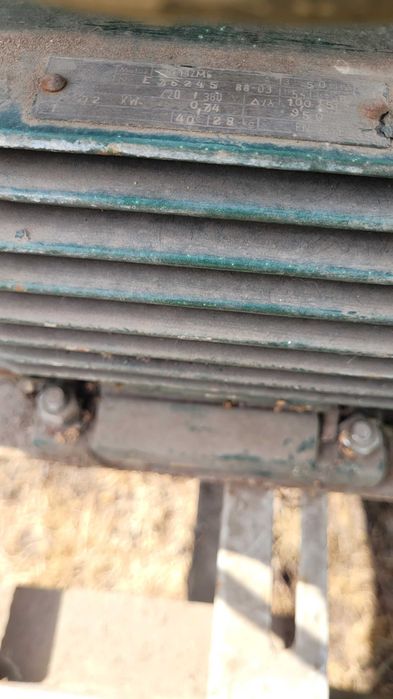 Łuparka do drewna 400V – sprawna, solidna konstrukcja