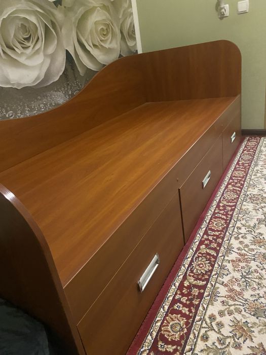 Ліжко односпальне 2.0*0.9