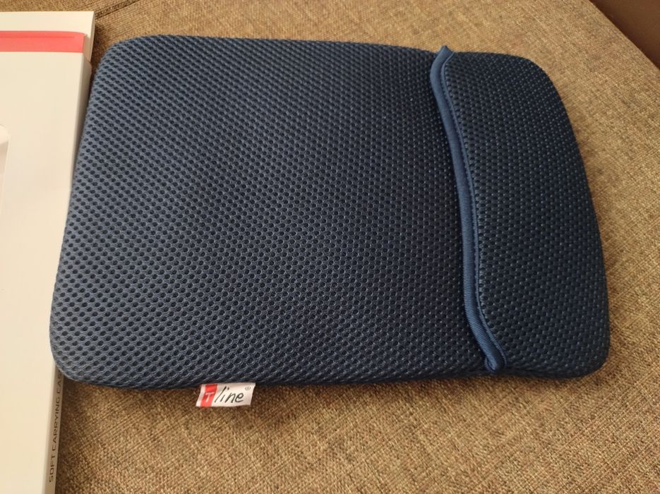 Etui pokrowiec na Tablet 9,7"