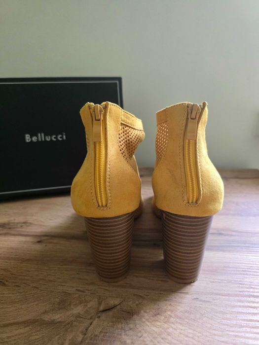 Buty na koturnie | Buty z siateczki | Botki na lato | CCC | Deichmann