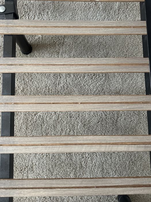 Sommier 150x200 cm – Em Bom Estado