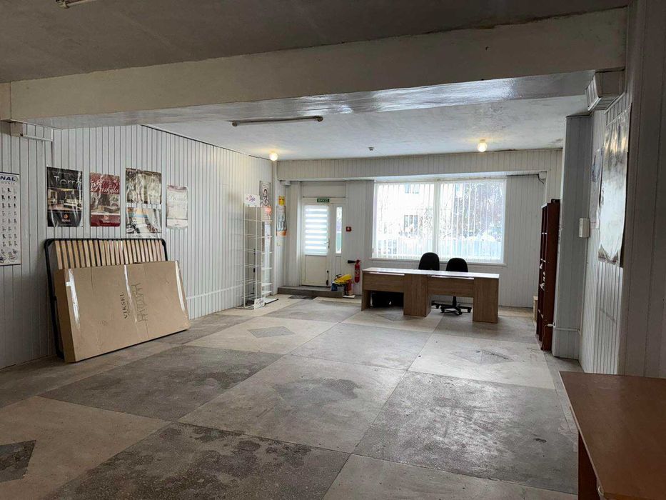 нежитлове приміщення в центрі міста Кам'янка-Бузька