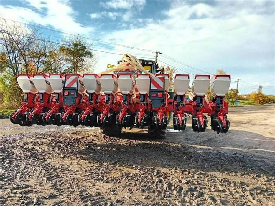 Kverneland Siewnik Optima F e-drive + f-drill  Siewnik punktowy Kverneland Optima F e-drive II