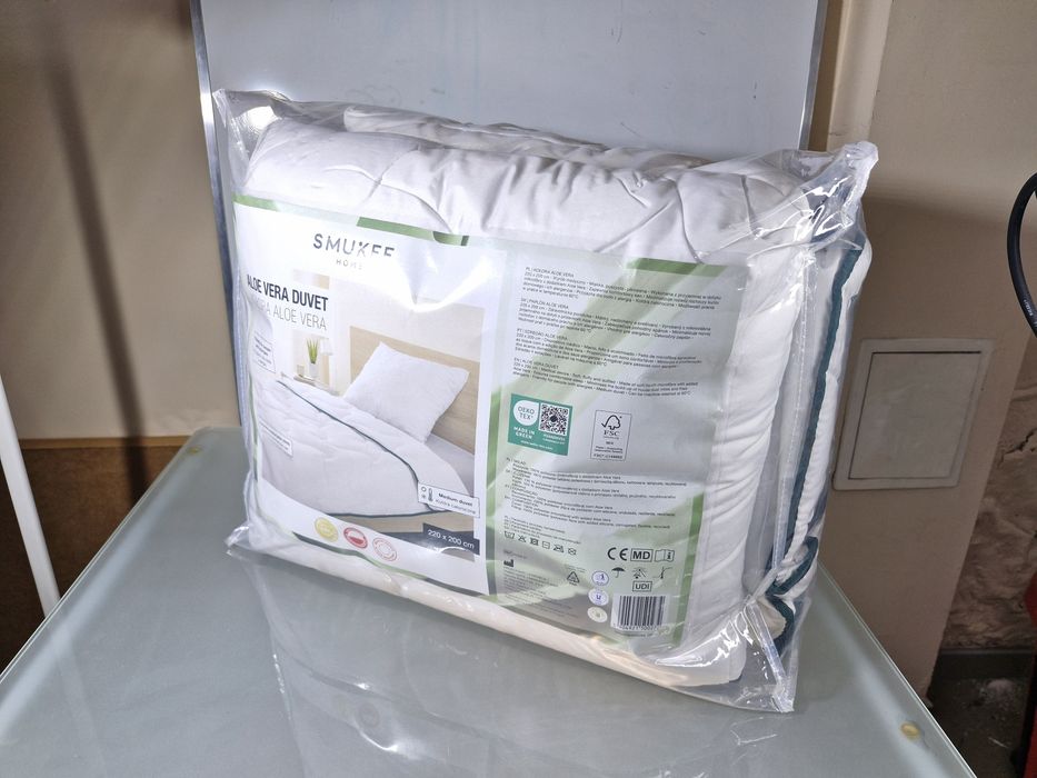 Kołdra Miękka Puszysta Pikowana Całoroczna Aloe Vera 220x200