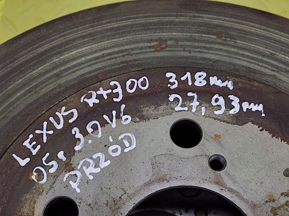 lexus rx300 3.0 v6 tarcze hamulcowe przód