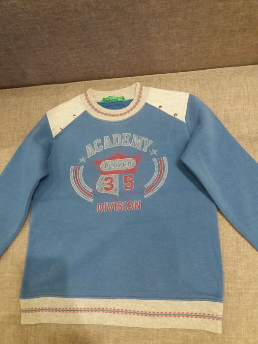 Свитер и безрукавка на мальчика